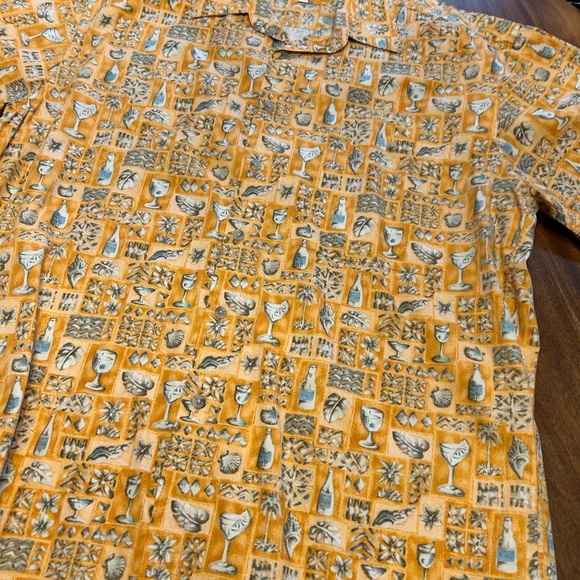 Campia L Hawaiian Shirt - Picture 1 of 3